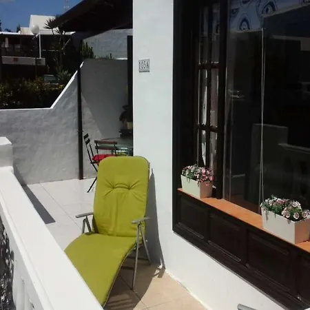 Sleeps 3 Pool Wifi 빌라